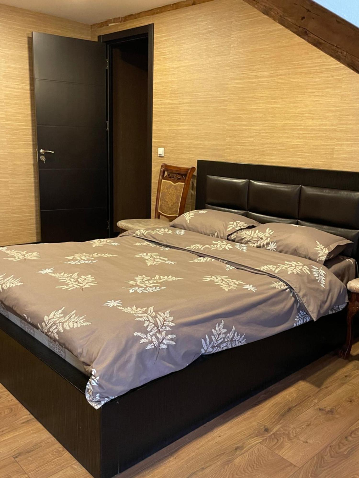 Beautiful Apartment On Atoneli Tbilisi Ngoại thất bức ảnh